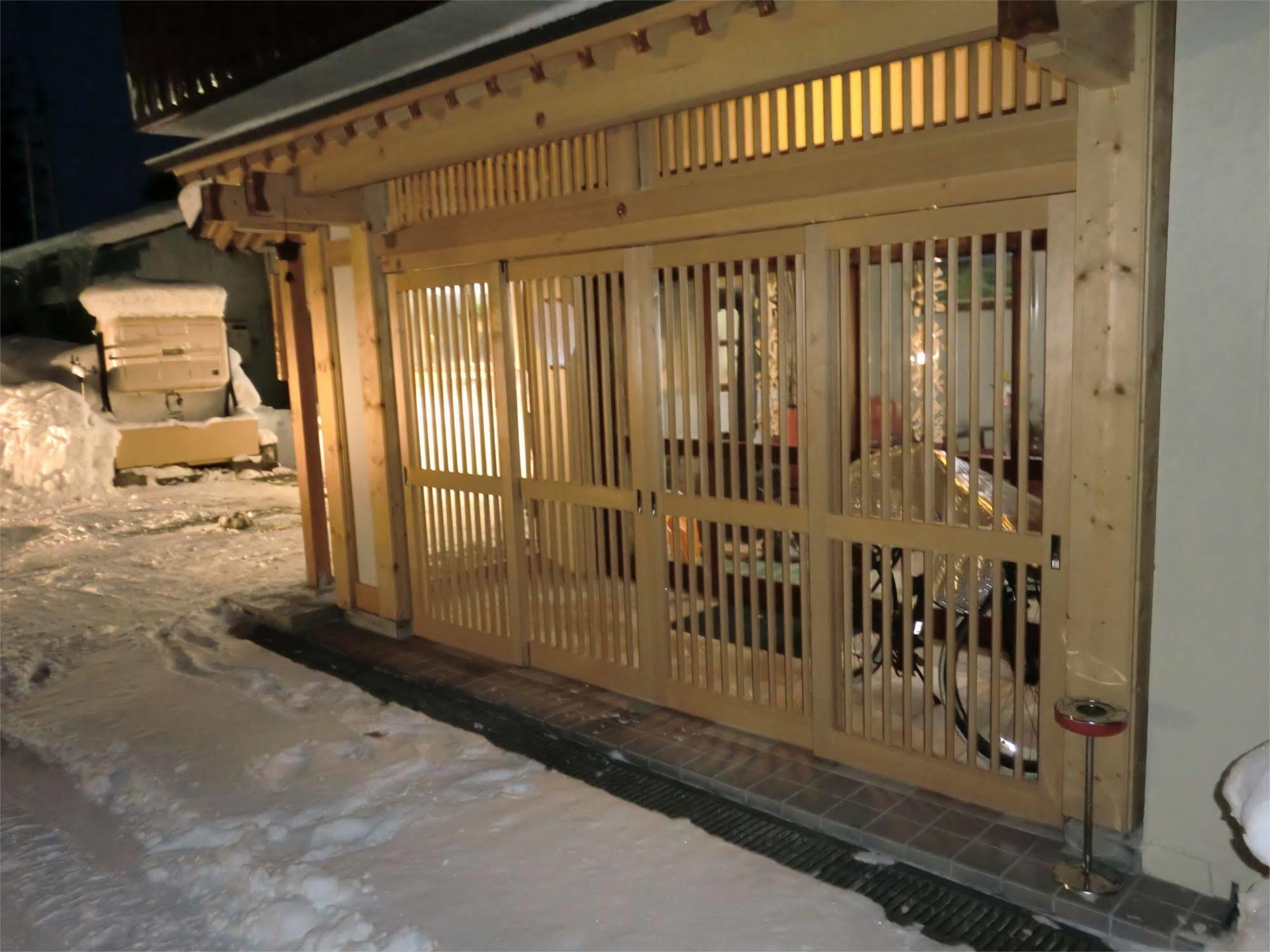 Onsen Minshuku Sakaeya Hotel Shizukuishi Екстериор снимка
